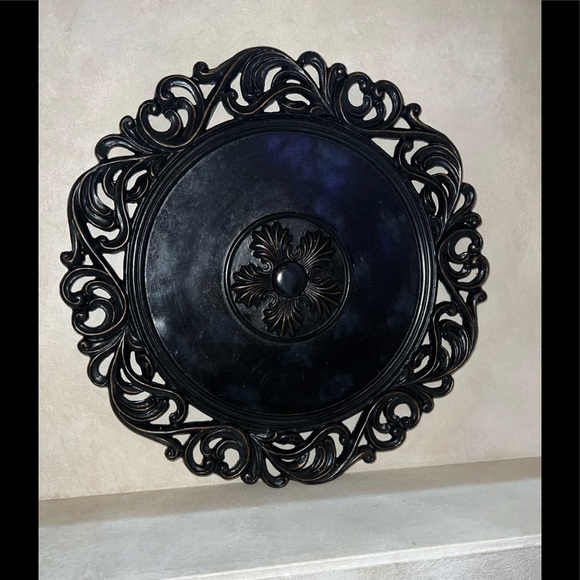 Hobby Lobby Other - Hobby Lobby Antique Glazed Black FLEUR DE LIS PLAQUE 17 1/2 inches in diameter